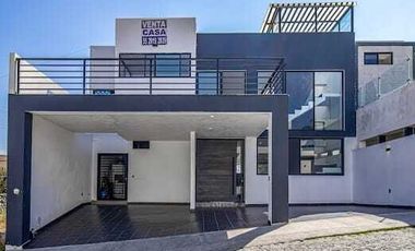 Hermosa Residencia en venta  Burgos Bugambilias