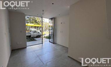 Local en  planta baja sobra Bv Galvez