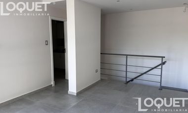 Local en  planta baja sobra Bv Galvez