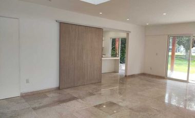 Estrene residencia 3  recámaras, jardín ,alberca, vista al fairway.