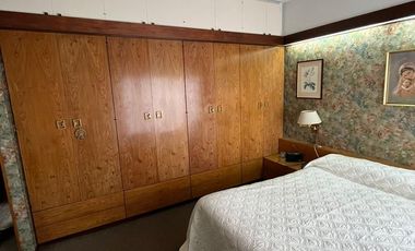 MEEKS Nº 315 PISO 5 