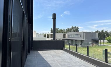 Casa en Carpinchos - Nordelta