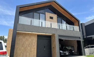 Casa en Carpinchos - Nordelta