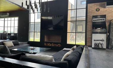 Casa en Carpinchos - Nordelta