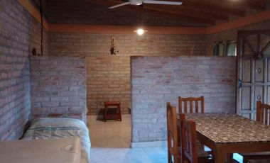 Casa con cuatro cabañas en venta - 6 dormitorios 6 baños - 298mts2 - Bahía San Blas