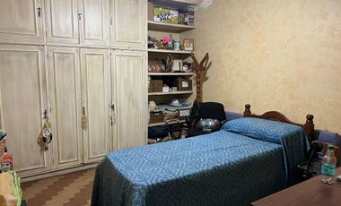 CEFERINO NAMUNCURA 3642  2 PH  VENTA IDEAL 2 FAMILIAS (REMEDIOS DE ESCALADA)