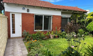 CEFERINO NAMUNCURA 3642  2 PH  VENTA IDEAL 2 FAMILIAS (REMEDIOS DE ESCALADA)