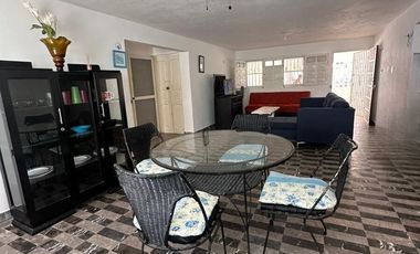 Casa en venta en el puerto de progreso a unos metros de la playa