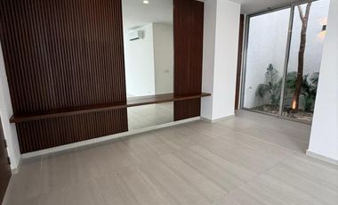 Casa en venta al norte de Mérida en Xcanatún