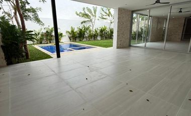 Casa en venta al norte de Mérida en Xcanatún