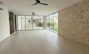 Casa en venta al norte de Mérida en Xcanatún