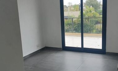 Casa en venta - 4 Dormitorios 4 Baños - 775mts2 - Escobar