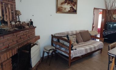 Casa en venta - 4 Dormitorios 2 Baños - Cochera - 450Mts2 - Mar del Tuyú