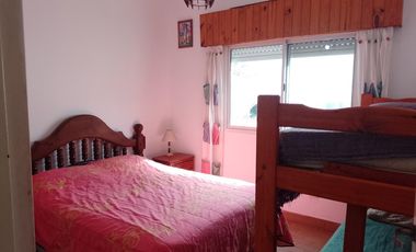 Casa en venta - 4 Dormitorios 2 Baños - Cochera - 450Mts2 - Mar del Tuyú