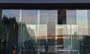 Duplex en el Barrio Islas del Golf. La Mansa. Nordelta