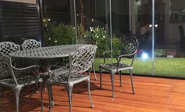 Duplex en el Barrio Islas del Golf. La Mansa. Nordelta