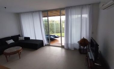 Duplex en el Barrio Islas del Golf. La Mansa. Nordelta