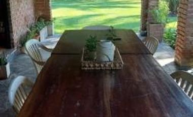 Casa en venta - 2 Dormitorios 1 Baño - 2650mts2 - Escobar