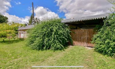 Casa en venta - 2 dormitorios 1 baño 2 cocheras - 1000mts2 - El Rodeo, Abasto [FINANCIADA]