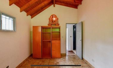 Casa en venta - 2 dormitorios 1 baño 2 cocheras - 1000mts2 - El Rodeo, Abasto [FINANCIADA]