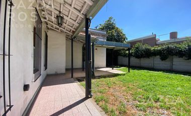 Casa en alquiler en Adrogue