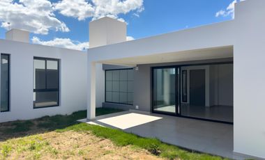 Casa en Planta baja a estrenar en Quebrada de Manantiales, Categoría