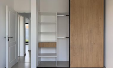 Casa en Planta baja a estrenar en Quebrada de Manantiales, Categoría