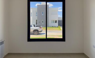 Casa en Planta baja a estrenar en Quebrada de Manantiales, Categoría