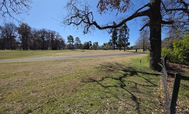 Casa en Abril Club De Campo