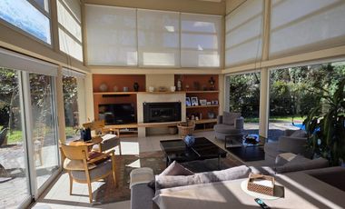 Casa en Abril Club De Campo