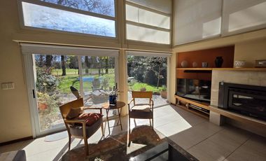 Casa en Abril Club De Campo