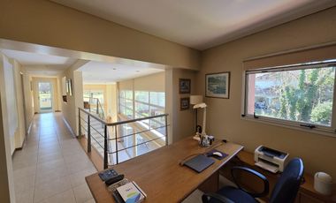 Casa en Abril Club De Campo