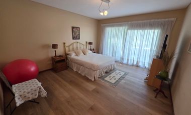 Casa en Abril Club De Campo