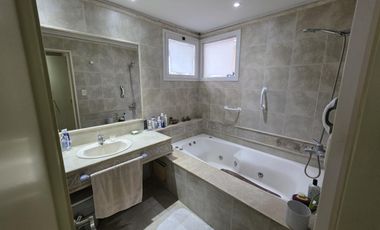 Casa en Abril Club De Campo