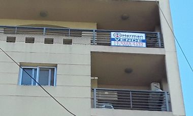 Departamento 4 ambientes con Cochera y Balcon - Quilmes Centro