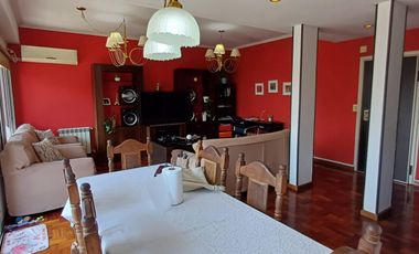 Departamento 4 ambientes con Cochera y Balcon - Quilmes Centro
