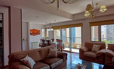 Departamento 4 ambientes con Cochera y Balcon - Quilmes Centro