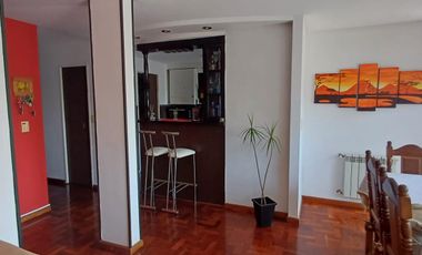 Departamento 4 ambientes con Cochera y Balcon - Quilmes Centro