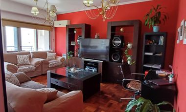 Departamento 4 ambientes con Cochera y Balcon - Quilmes Centro