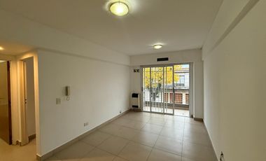 Departamento de dos ambientes en Alquiler en Wilde