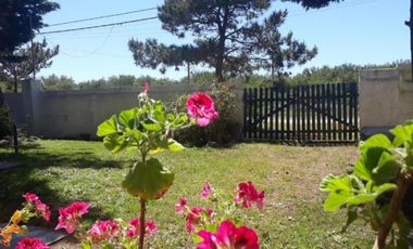 Casas en venta - 3 Dormitorios 2 Baños - Aguas Verdes