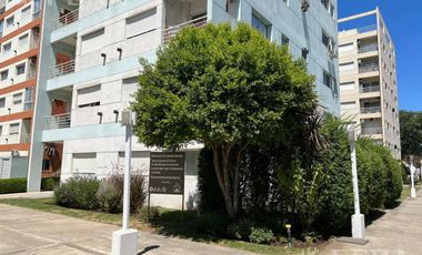 Venta departamento 3 ambientes con patio en Wilde (30923)
