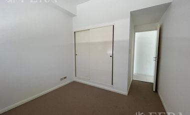 Venta departamento 3 ambientes con patio en Wilde (30923)