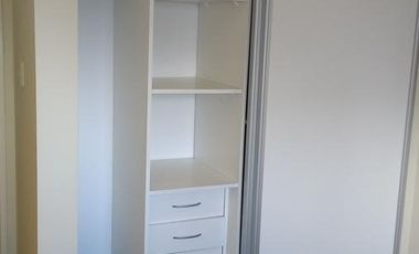 Departamento 2 ambientes con cochera cubierta en venta en Lanús Este