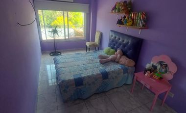 HERMOSA CASA 5 AMBIENTES APTA CREDITO EN BARRIO CERRADO!