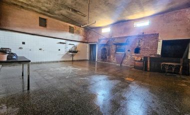 Venta casa 2 plantas con 2 dormitorios con balcón y terraza