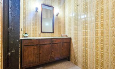 Venta casa 2 plantas con 2 dormitorios con balcón y terraza