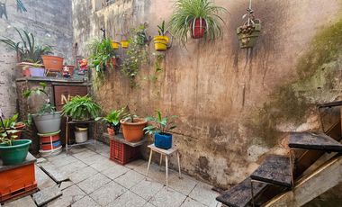 Venta casa 2 plantas con 2 dormitorios con balcón y terraza