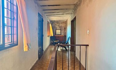 Venta casa 2 plantas con 2 dormitorios con balcón y terraza