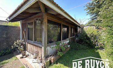 Chalet 3 ambientes con verde Quilmes Oeste